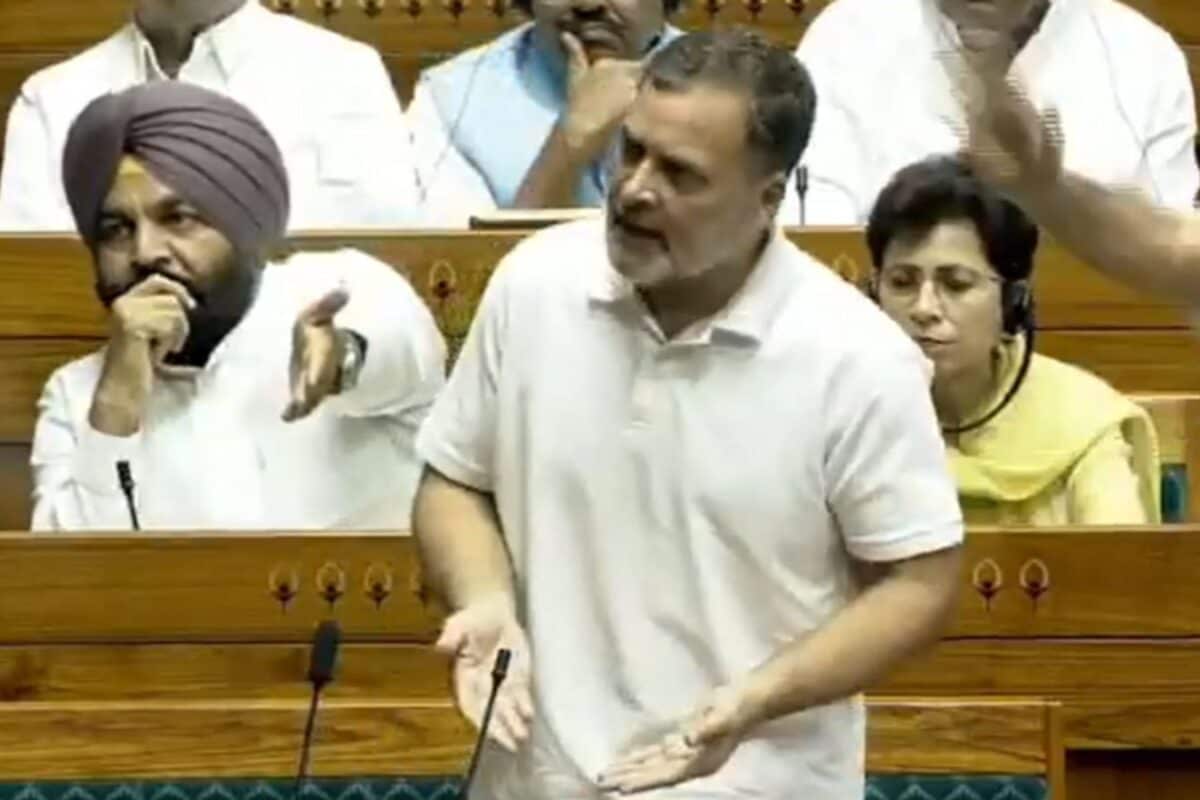 'What A Dramebaaz': BJP Shares Video Showing Rahul Gandhi Switching Off His Own Mic In Parliament