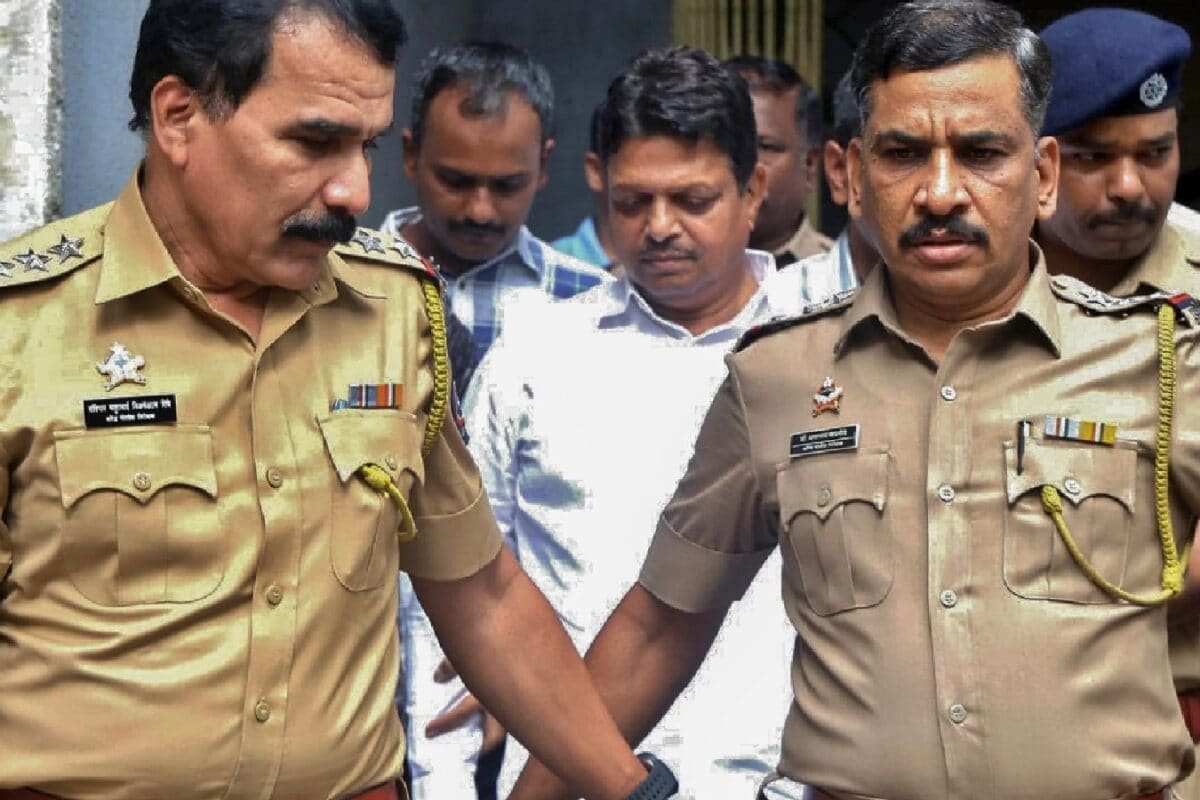 'This Is What I Do': Sena Corporator Ramesh Mhatre Defended Assault On Doctors Before Surrendering | Watch