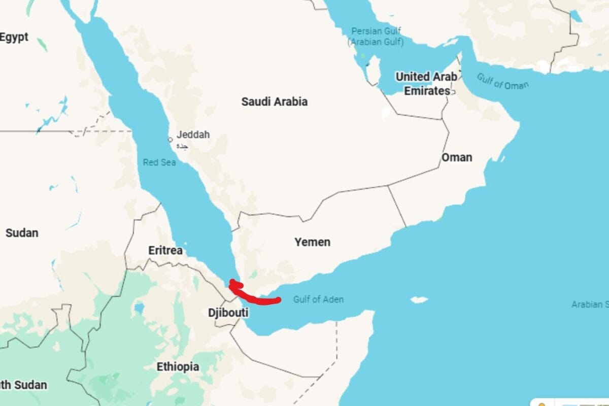 Amid Hormuz Stand-Off, Houthis Consider Transit Fees For Ships Crossing Bab el-Mandeb Strait