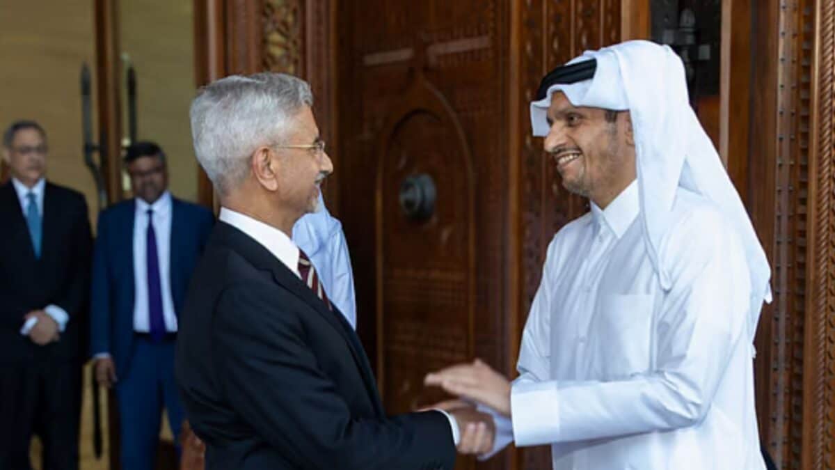Jaishankar Meets Qatar PM, Discusses Strategic Ties And West Asia