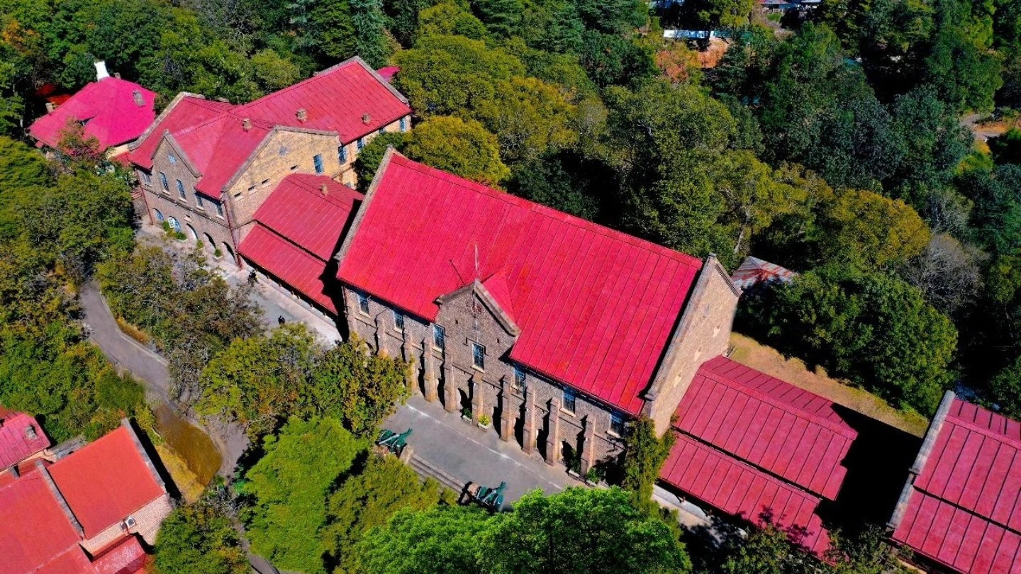 Do You Know Which Is India's Oldest Co-Educational Boarding School? Do You Know Which Is India's Oldest Co-Educational Boarding School?