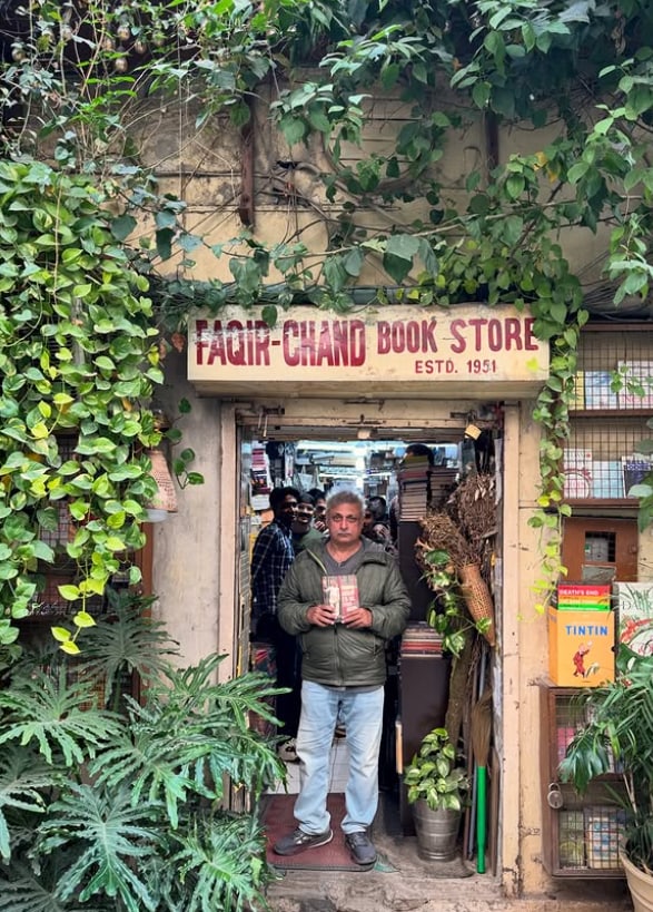 Hidden among the cafés, luxury boutiques and crowds of Khan Market lies a bookshop untouched by time. With full shelves, the smell of old paper and customers browsing lazily for hours, Faqir Chand Bookshop is more than just a shop – it is one of the last remaining literary havens in Delhi. Hidden among the cafés, luxury boutiques and crowds of Khan Market lies a bookshop untouched by time. With full shelves, the smell of old paper and customers browsing lazily for hours, Faqir Chand Bookshop is more than just a shop – it is one of the last remaining literary havens in Delhi.