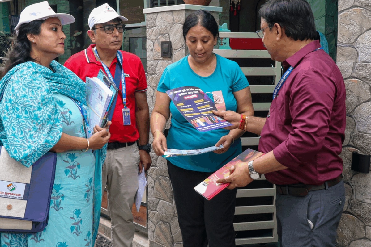 Karnataka Draft Voter List Out: Over 1 Crore Voters Removed, 43.81 Lakh To Get Notices