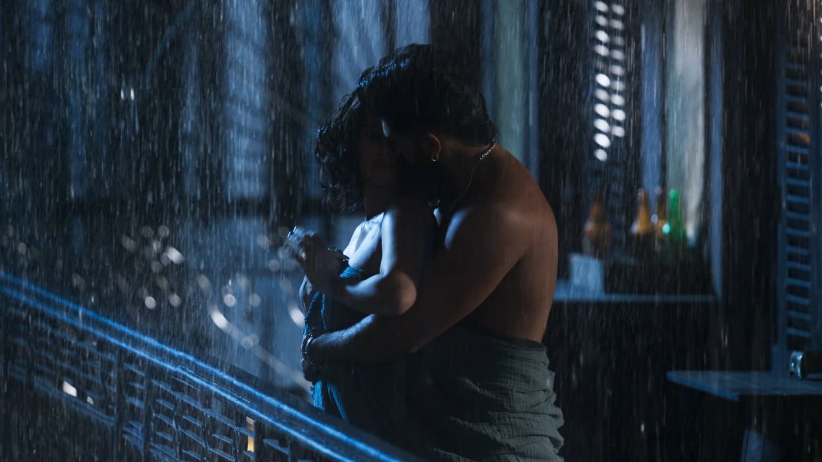 10 Bold Scenes Of Yash With Kiara Advani, Tara Sutaria From Toxic