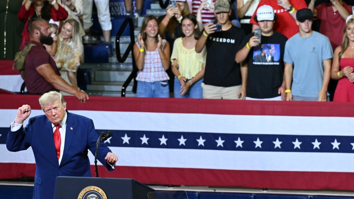 Trump Calls Iran Conflict a Skirmish