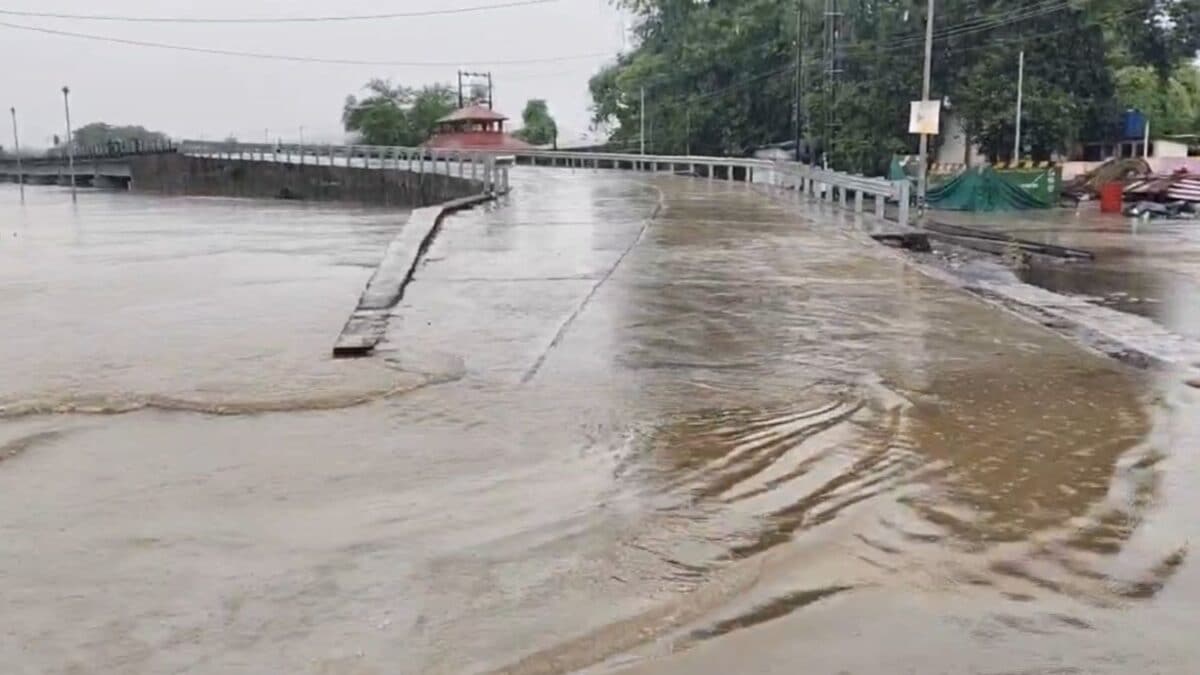 Ulhas River Nears Danger Mark Again; High Flood Risk In Badlapur And Kalyan