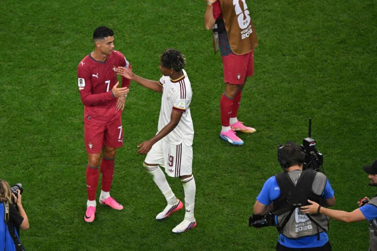 Lamine Yamal Comforts Emotional Cristiano Ronaldo After Spain End Portugal's WC Campaign