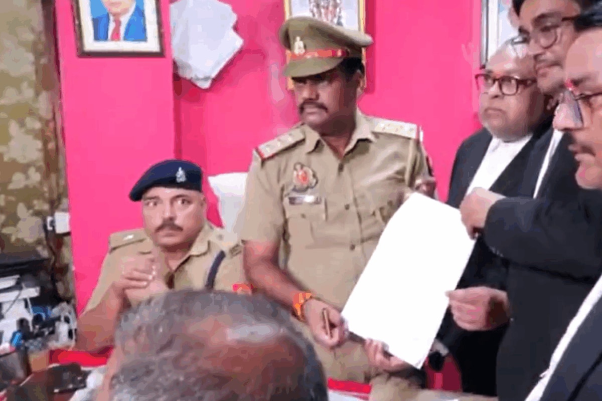 Barricades Broken, 'Jai Shri Ram' Chants: Ayodhya Lawyers Press For FIR Against Champat Rai In Donation Theft