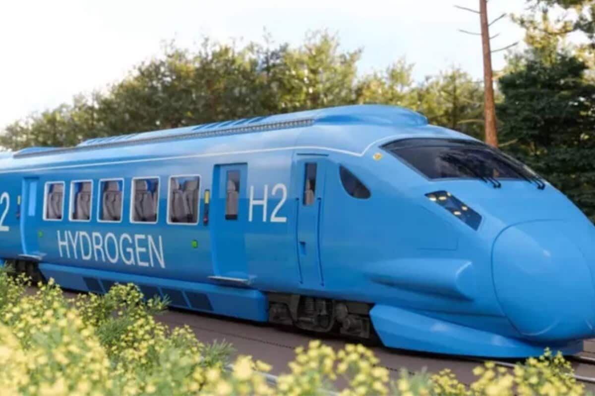 With this launch, India joins countries such as Germany, Japan, China and the United States, which have adopted hydrogen-powered rail technology as part of their efforts to make transportation more sustainable.