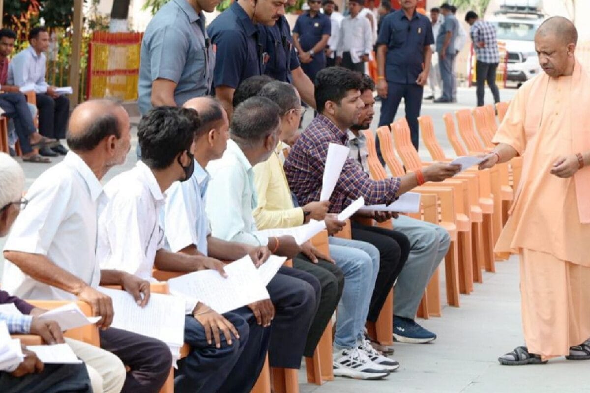 Yogi Govt's Free IAS-PCS Coaching Scheme Draws Over 10,000 Aspirants; Exam On July 5