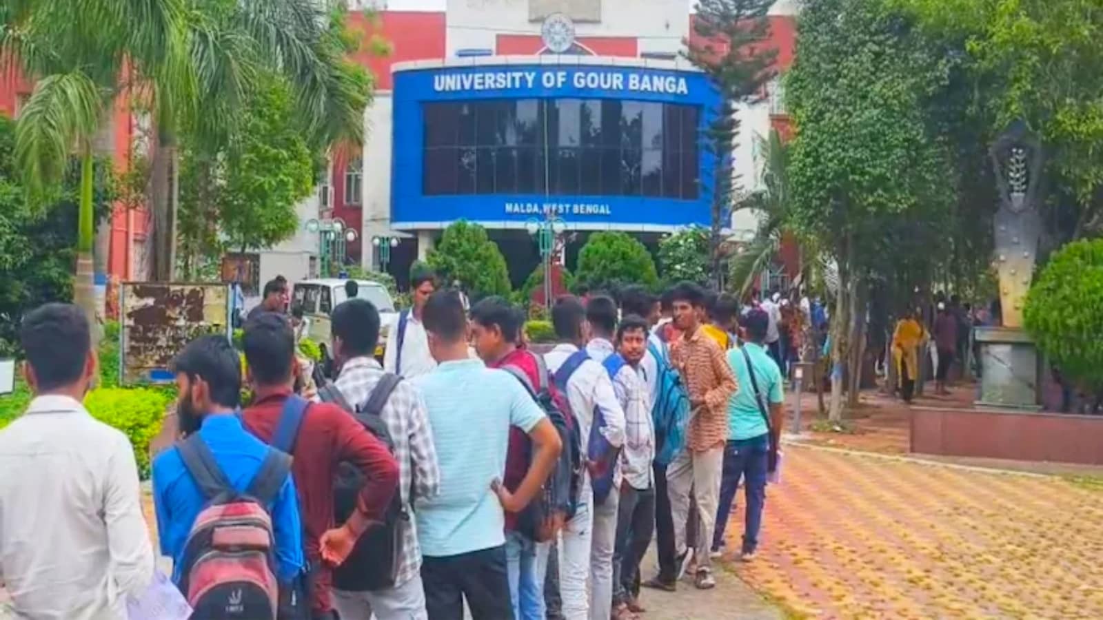 Yuva Shakti Bharosa Card: Why This Degree Certificate Could Be Key To Getting Rs 3,000 A Month Yuva Shakti Bharosa Card: Why This Degree Certificate Could Be Key To Getting Rs 3,000 A Month
