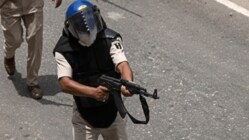 Bihar Police AK-47 Row: The officer who allegedly fired the AK-47 during the student protest has been suspended pending a departmental inquiry into whether the use of force complied with legal procedures.