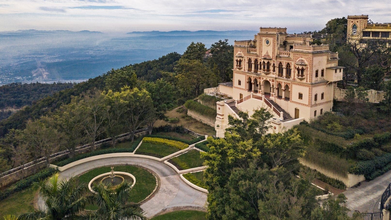 Monsoon Escapes 2026: India's Most Luxurious Stays for Wellness, Nature ...