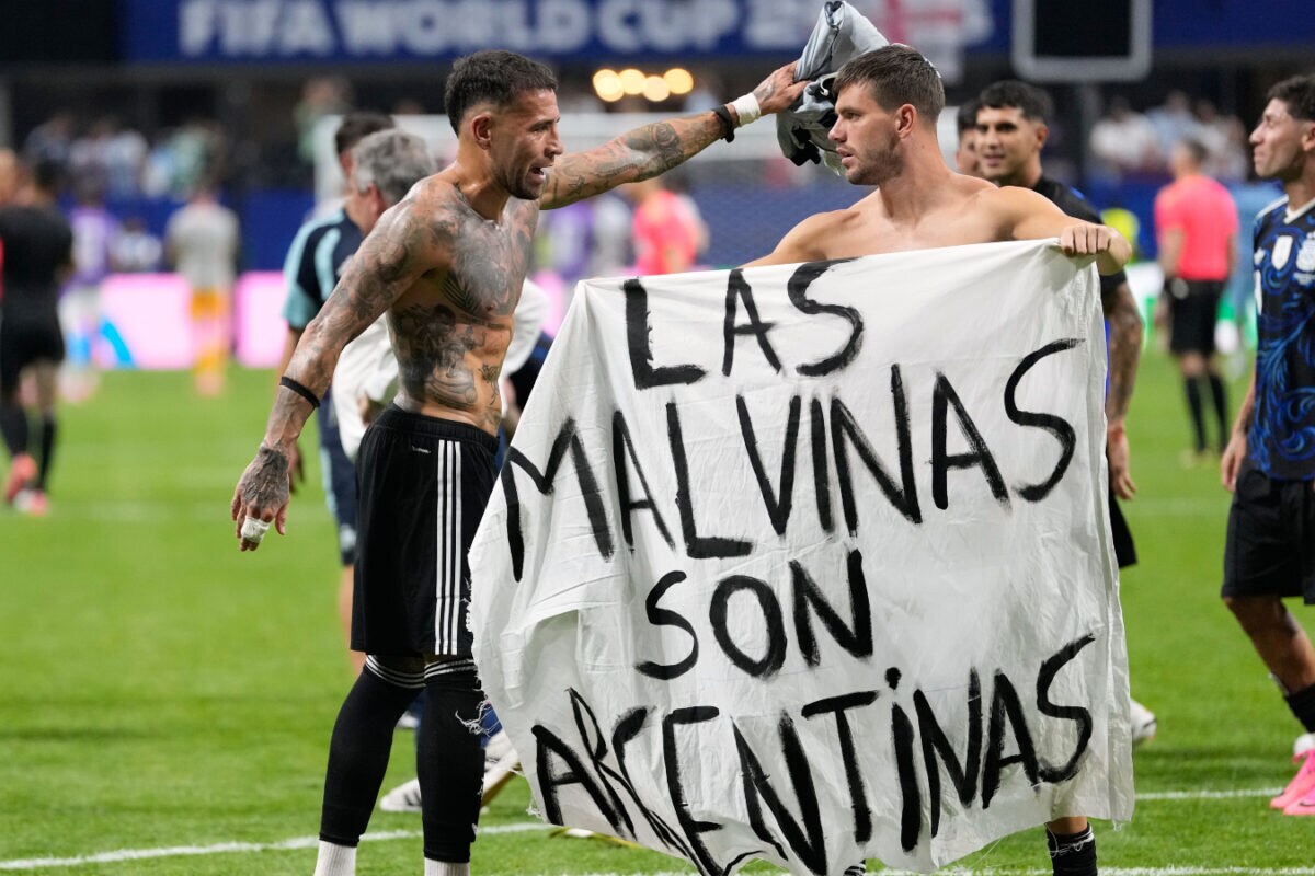 Argentina Accuses UK Of Violating Agreement After Row Erupts Over Falkland Islands Banner