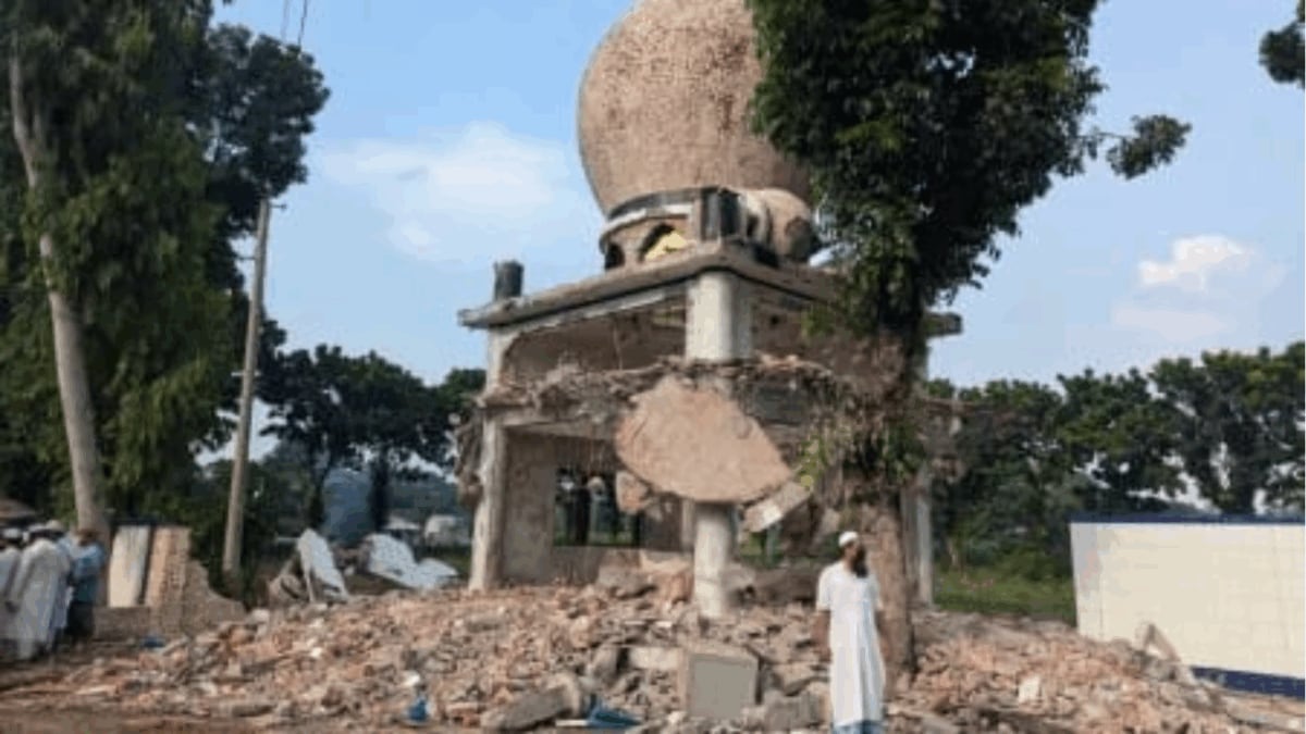 After Hindus, Bangladesh Radicals Targeting Sufis: Shrines, Urs And Music Under Attack | Exclusive