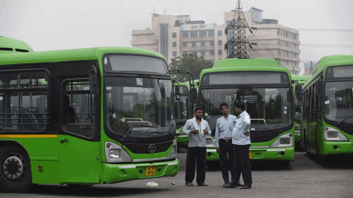 Travelling To Jewar Airport? Direct Buses To Run Till 11:30 pm | Check ...