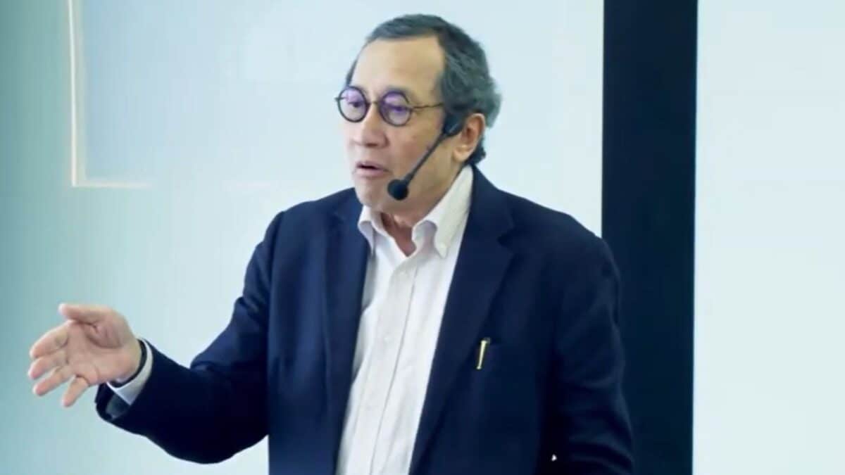 Pakistan's Crisis Stems From Its Military, Not India: Former Singapore Envoy Says Islamabad 'On Brink Of Failure'