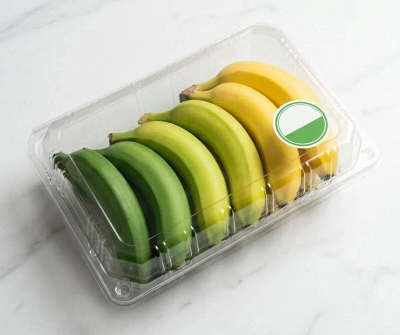 Social media users have praised the idea as a "genius life hack." Instead of changing the fruit itself, the innovation lies entirely in the packaging and the thoughtful arrangement of the bananas.