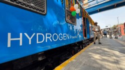 India's Hydrogen Train vs Vande Bharat Express: 7 Key Differences – Which Is More Advanced, Faster, Greener and Cheaper?