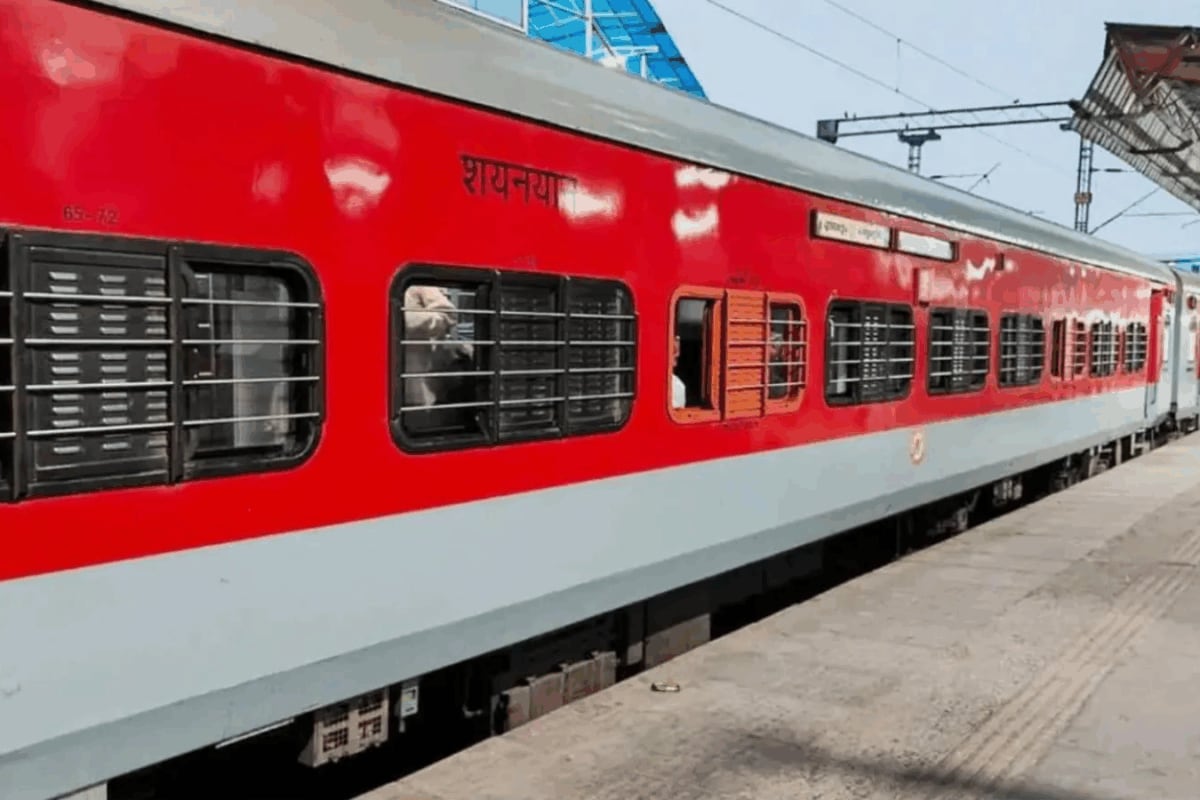 QR Codes, CCTV, Coach Mitra App And More: Railways' Plan To Curb Linen Theft On AC Coaches Of Trains