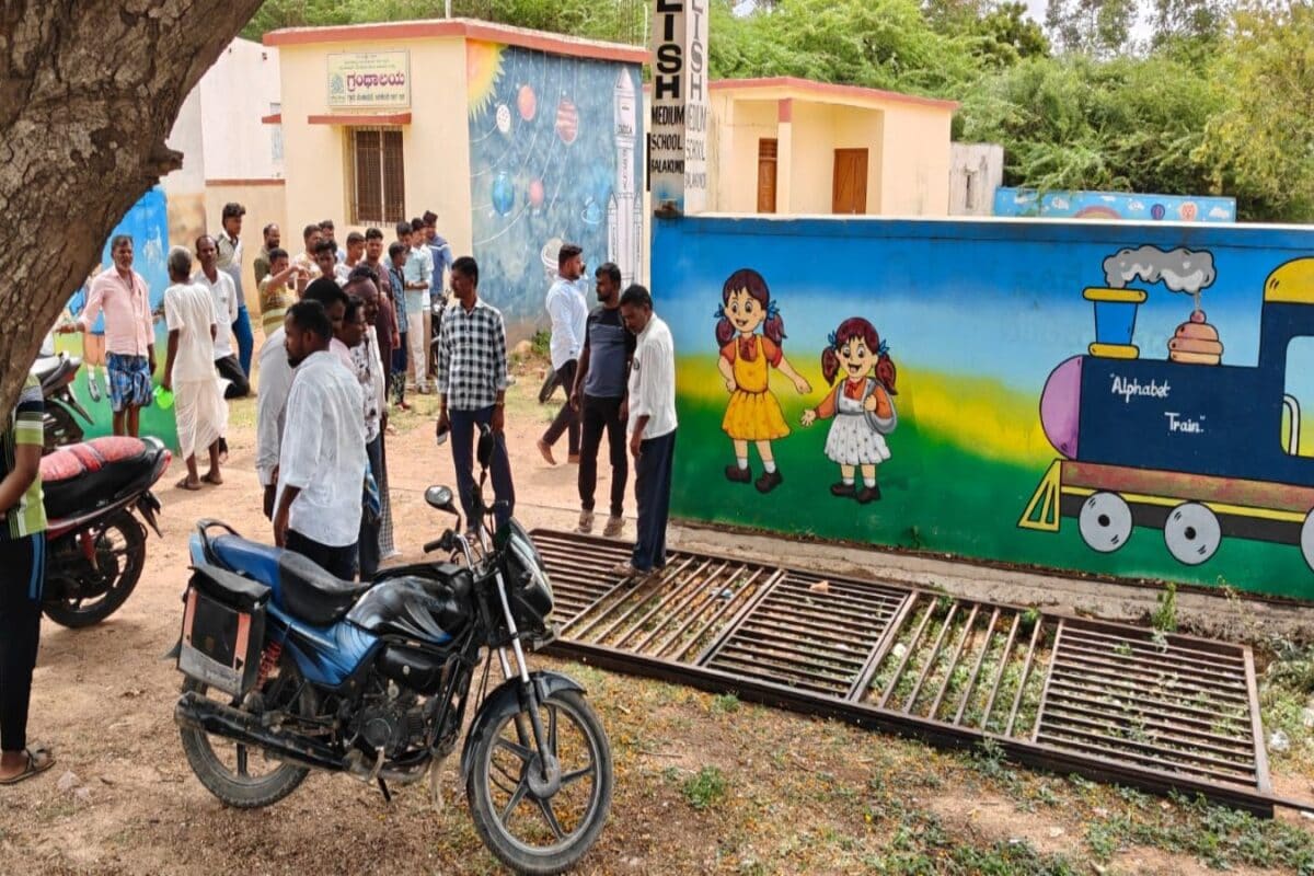 Karnataka School Gate Crashes On Students, Class 3 Girl In ICU; 3 Others Injured