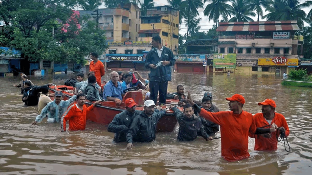 Maharashtra Braces for Heavy Rainfall and Flooding