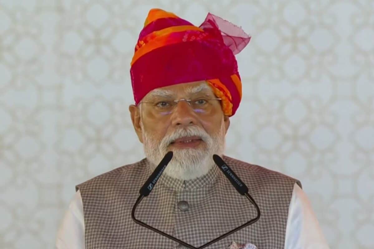 'No Petrol Crisis In India': PM Modi Credits 'India First' Policy For Energy Security Despite Global Oil Crisis