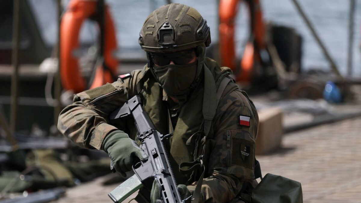 Will Russia Attack Poland? US Issues Dire Warning As Ukraine War Reaches Critical Stage