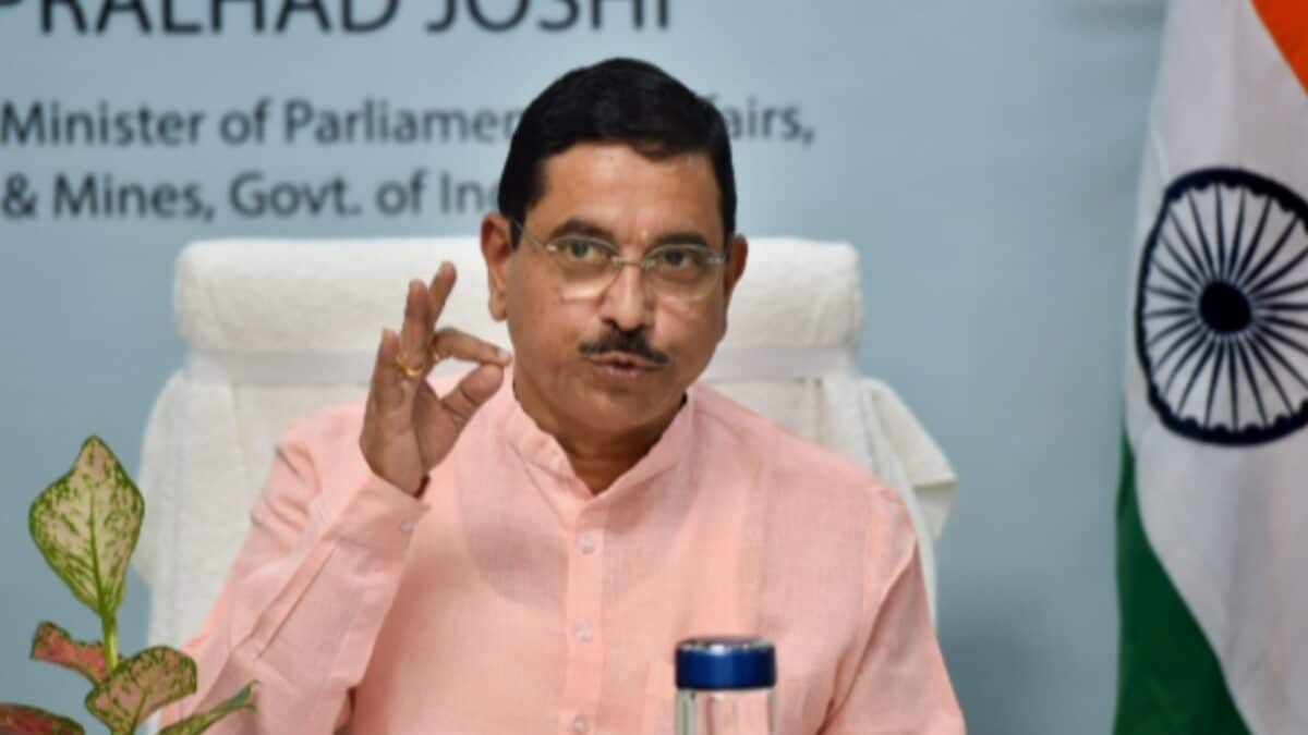 Pralhad Joshi Takes Charge As Education Minister After Dharmendra Pradhan's Resignation