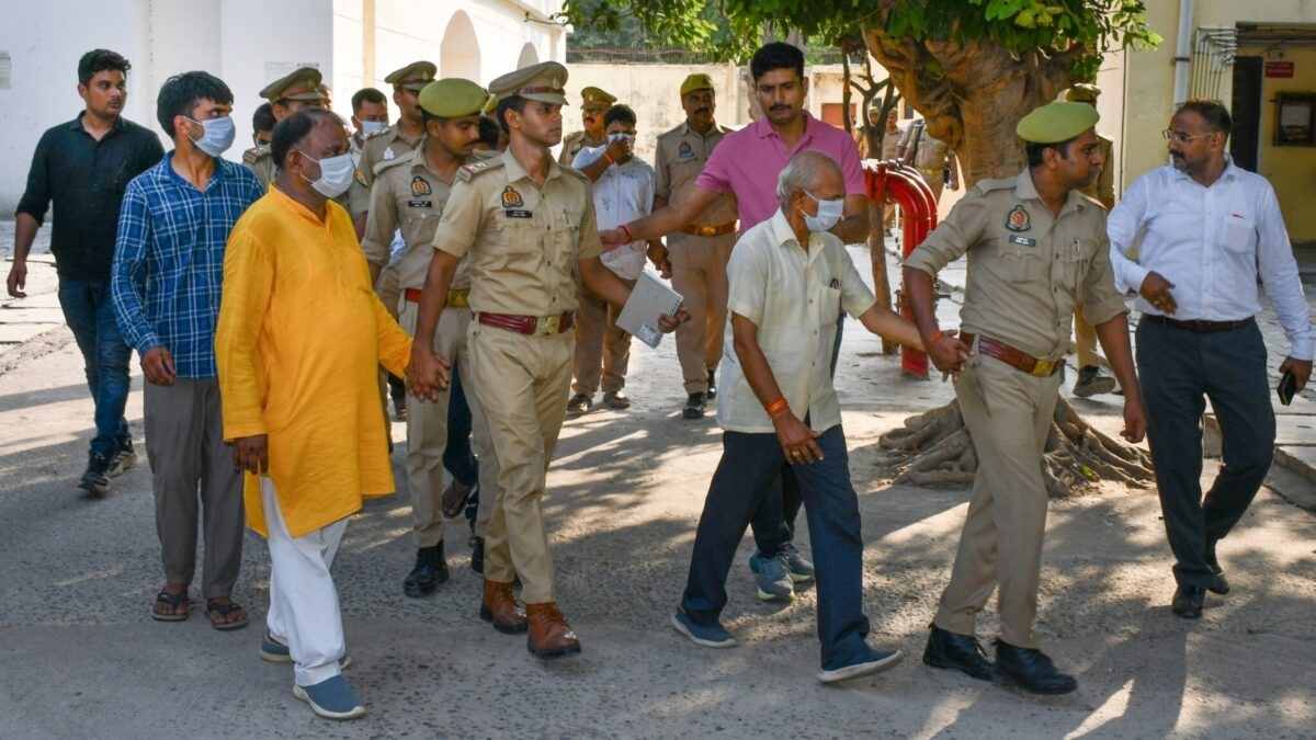 Staff Hid Cash During Donation Counting: SIT Finds Major Irregularities In Ram Temple Theft Case