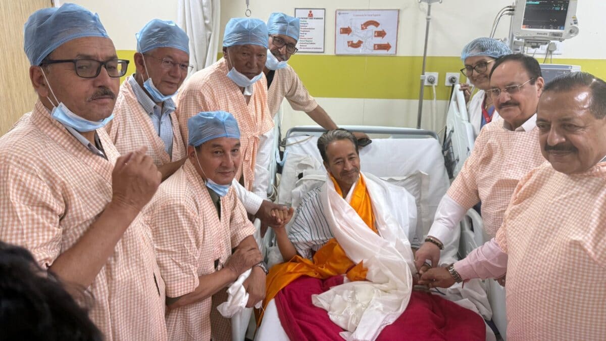 Sonam Wangchuk Ends Hunger Strike After 26 Days, Says Decision Came After 'Long Negotiations'
