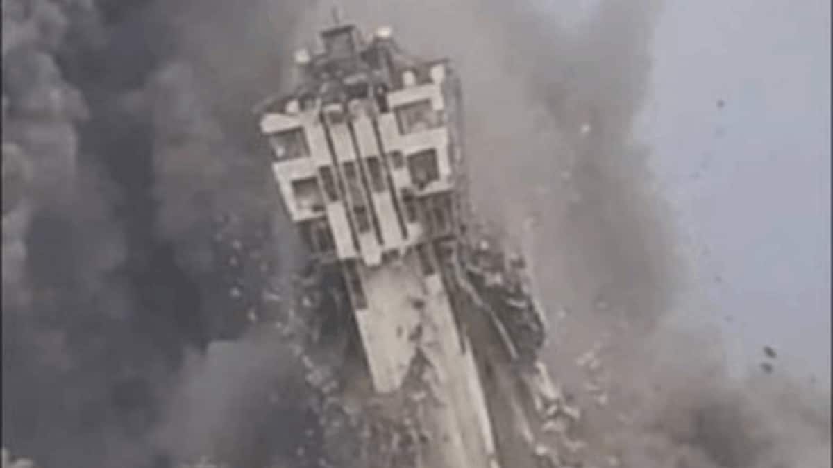 US-Iran War Live Updates: Iran Attacks Jordan, Three Missiles Shot Down