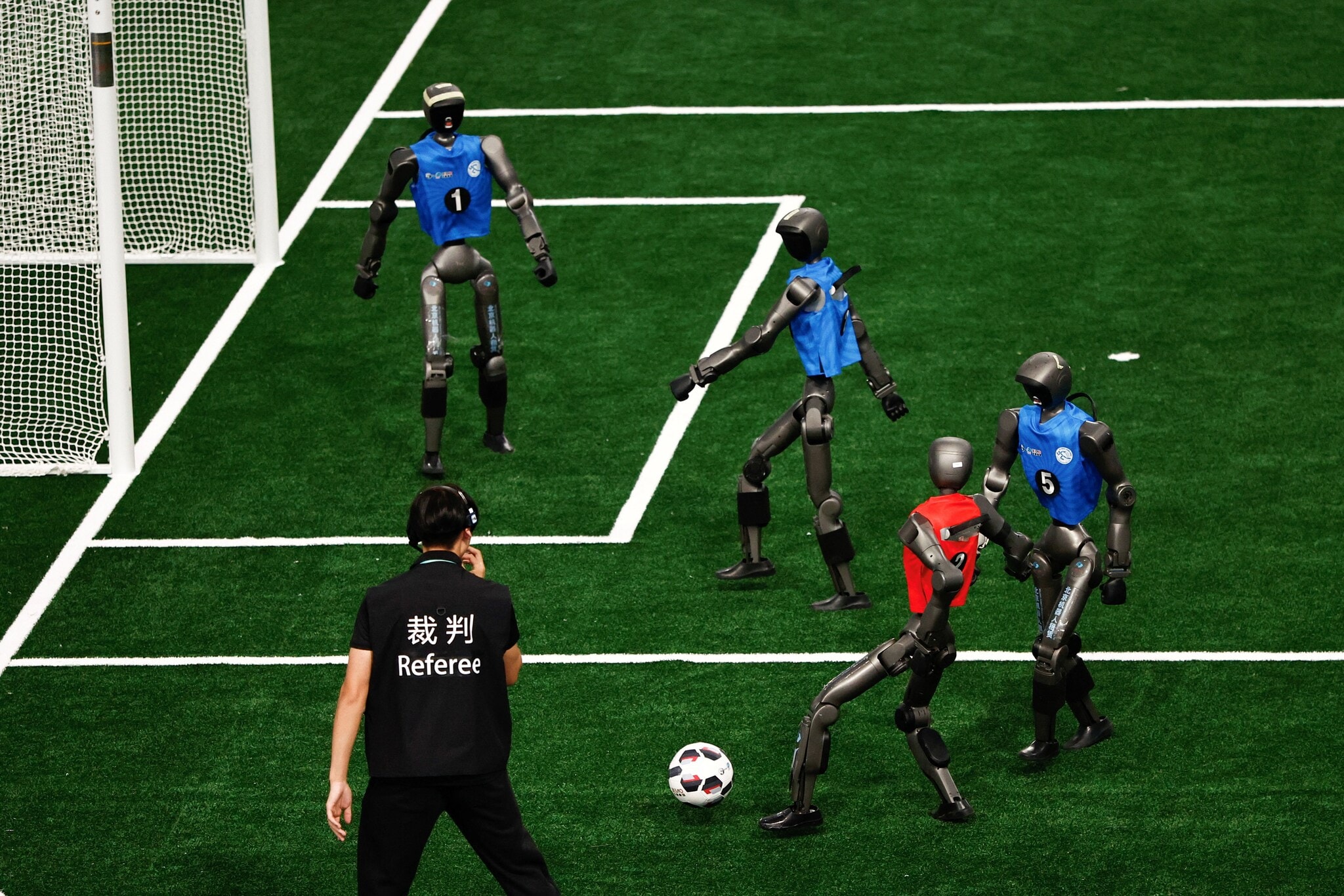 From Football To Boxing: Meet The Robots Competing At The 2026 World Humanoid Robot Games