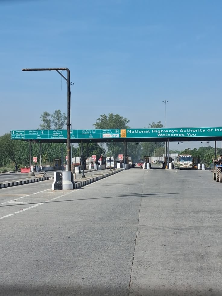 The annual fee for the local pass will be Rs 1500 if the toll plaza is outside municipak or local town limits, otherwise the annual fee will be Rs 3000. The Ministry further notifies these changes on October 26, 2026, through National Highways Fee (Determination of Rates nd Collection) (Fifth Amendment) Rules, 2026. The annual fee for the local pass will be Rs 1500 if the toll plaza is outside municipak or local town limits, otherwise the annual fee will be Rs 3000. The Ministry further notifies these changes on October 26, 2026, through National Highways Fee (Determination of Rates nd Collection) (Fifth Amendment) Rules, 2026.