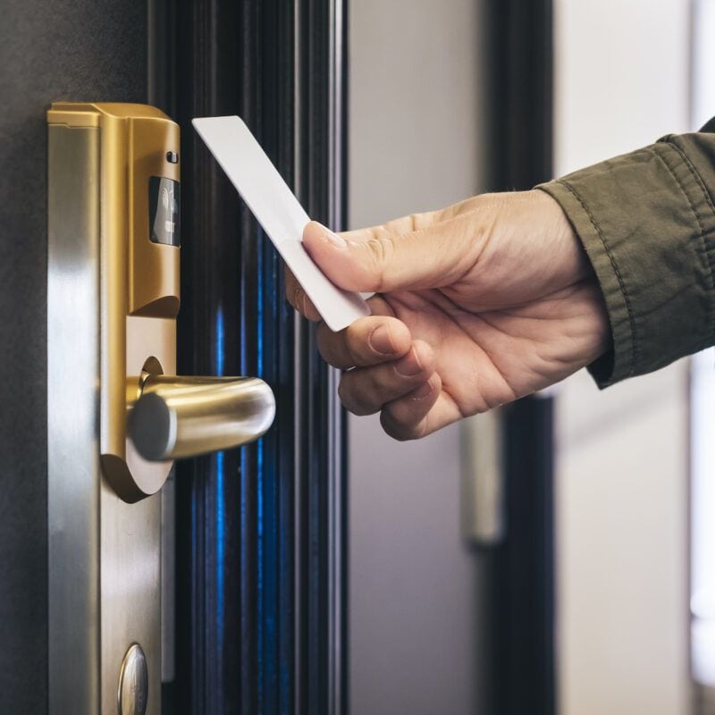 Access Can Be Controlled: Hotel key cards are programmed to work only for a specific room and only during the guest's stay. Once you check out, the card stops working automatically, reducing the risk of unauthorised access.