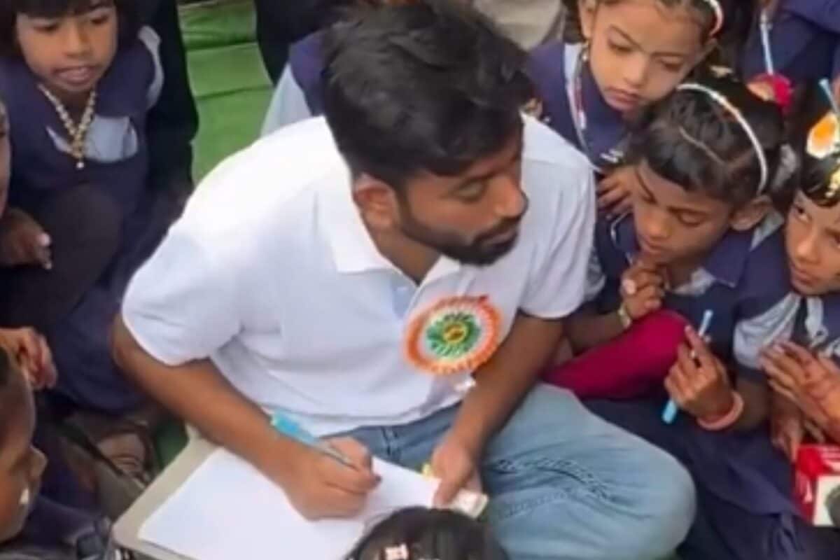 'How Can Any Kid Use This Toilet?': Dipke Launches 'School Thik Karo' Drive, Inspects Govt School