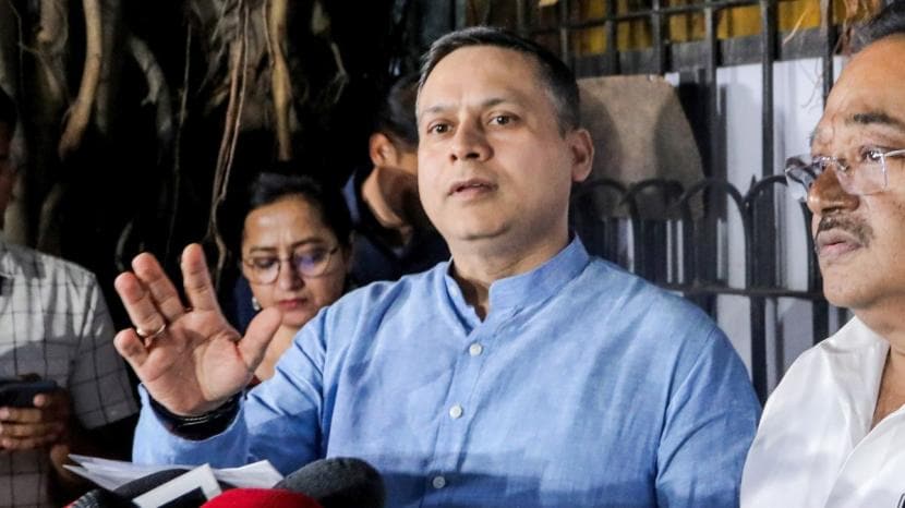 Amit Malviya, the former head of the BJP’s national IT cell, has an academic background in business management and finance, rather than engineering or technology.