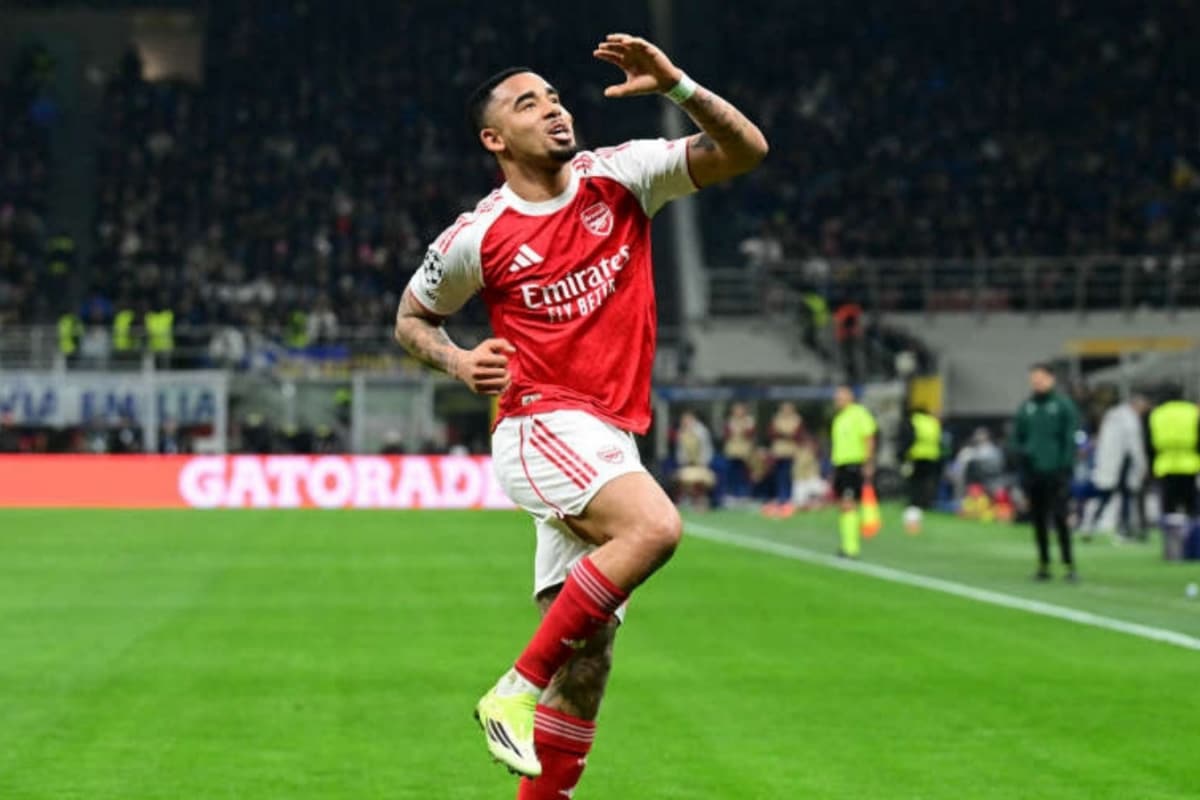Barcelona Agree Cut-Price Deal For Senior Arsenal Striker