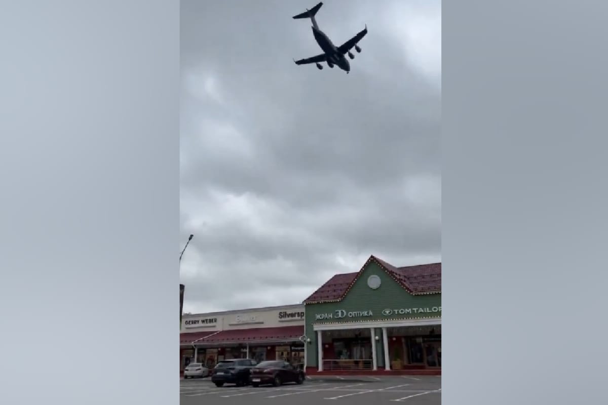 Why Did A US Military Plane Land In Moscow? C-17's Mysterious Flight From Latvia To Russia Raises Questions
