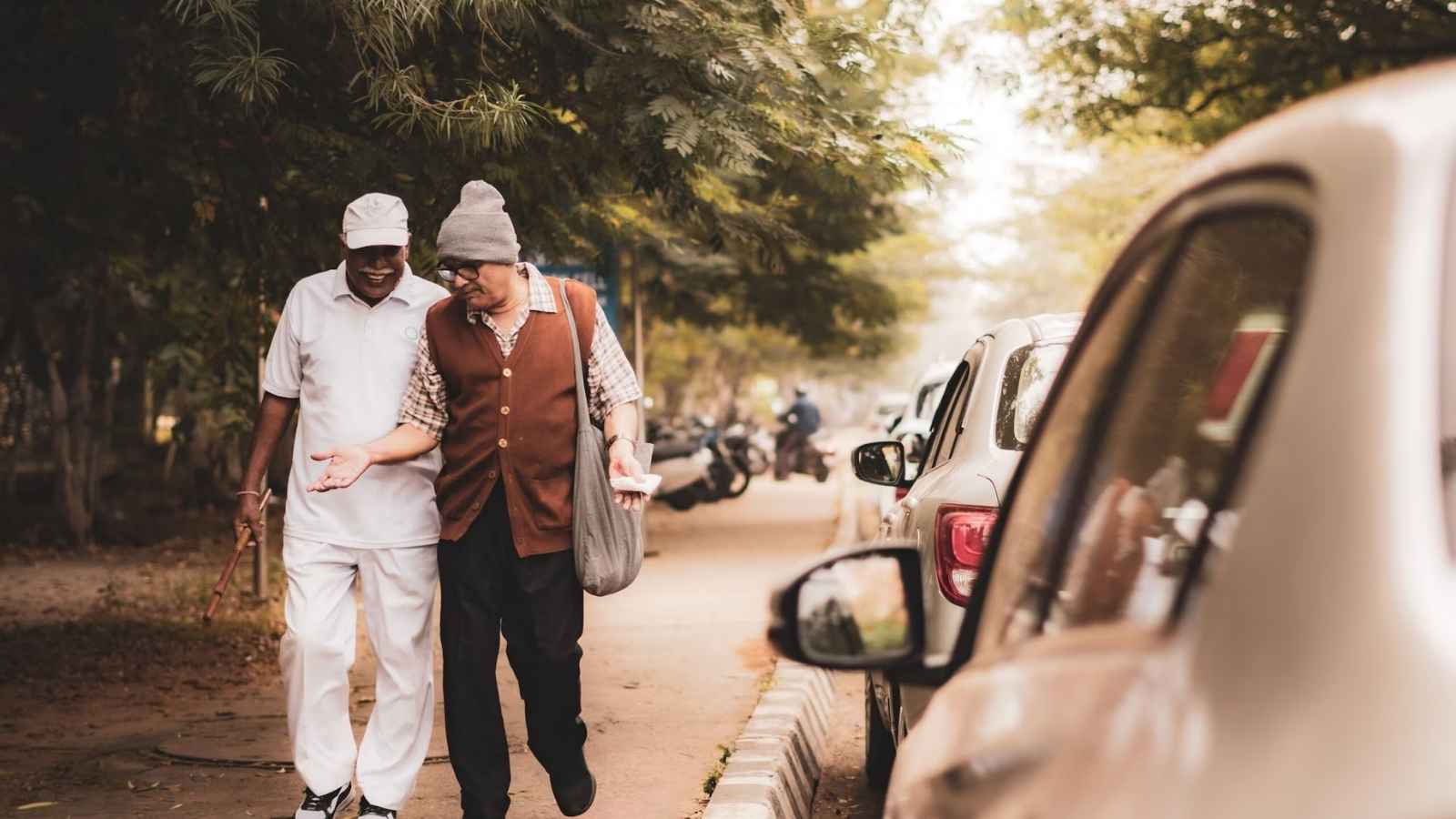 Travel and financial benefits are not identical everywhere. Concessions depend on the concerned department or service provider. Always check current official rules before claiming railway, airline, bus, hospital or banking benefits.