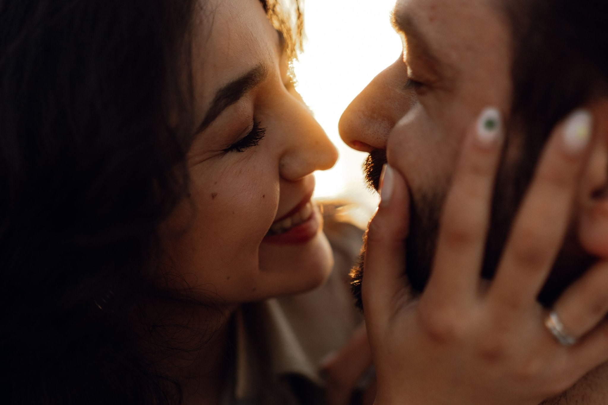 “Attachment is not love. Being attached to someone is not about the other person – it is about your own sense of inadequacy.” – Sadhguru. (Representative Image: Pexels)