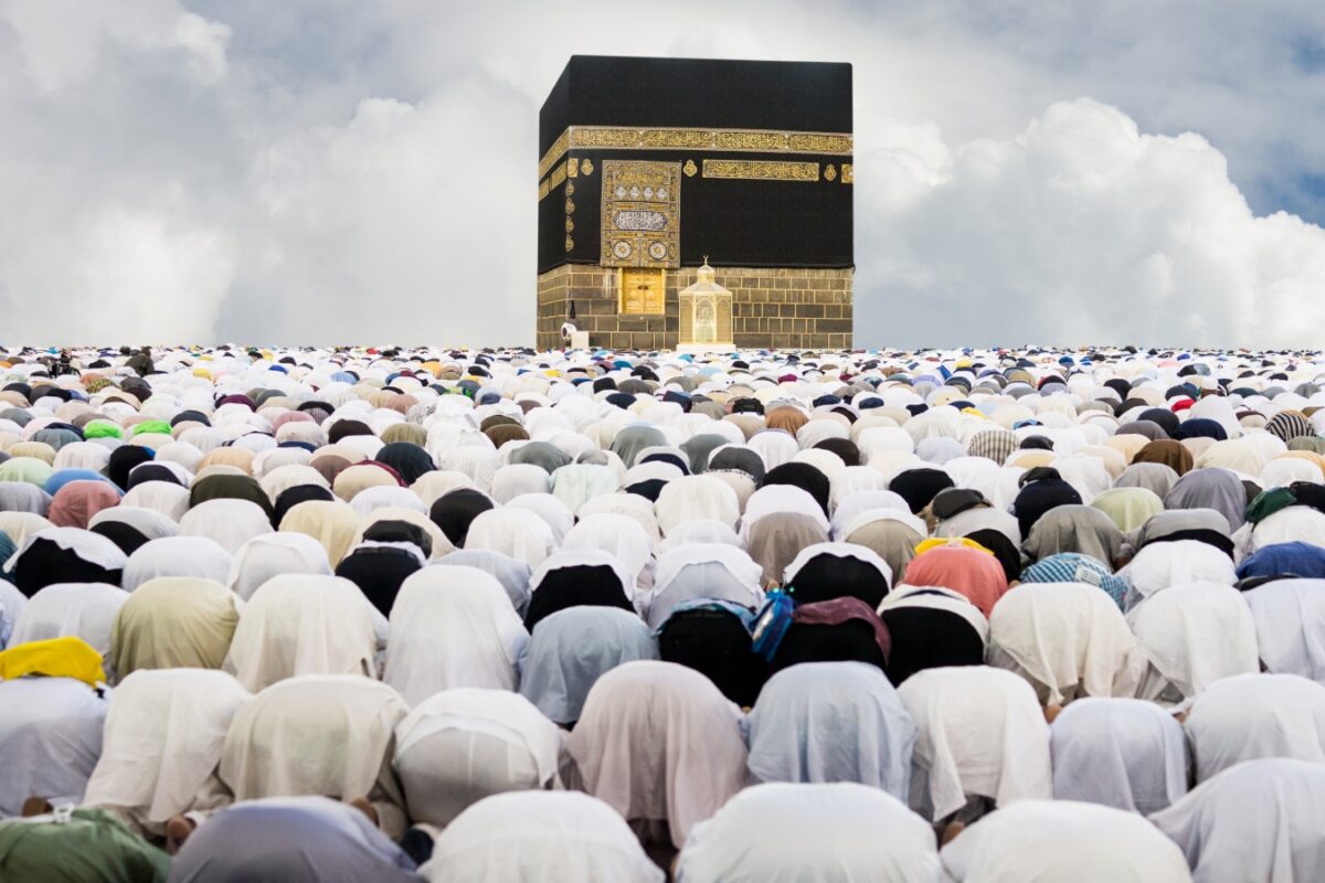 Eid-e-Milad 2026: Traditions, Prayers, Processions And How It Is Observed