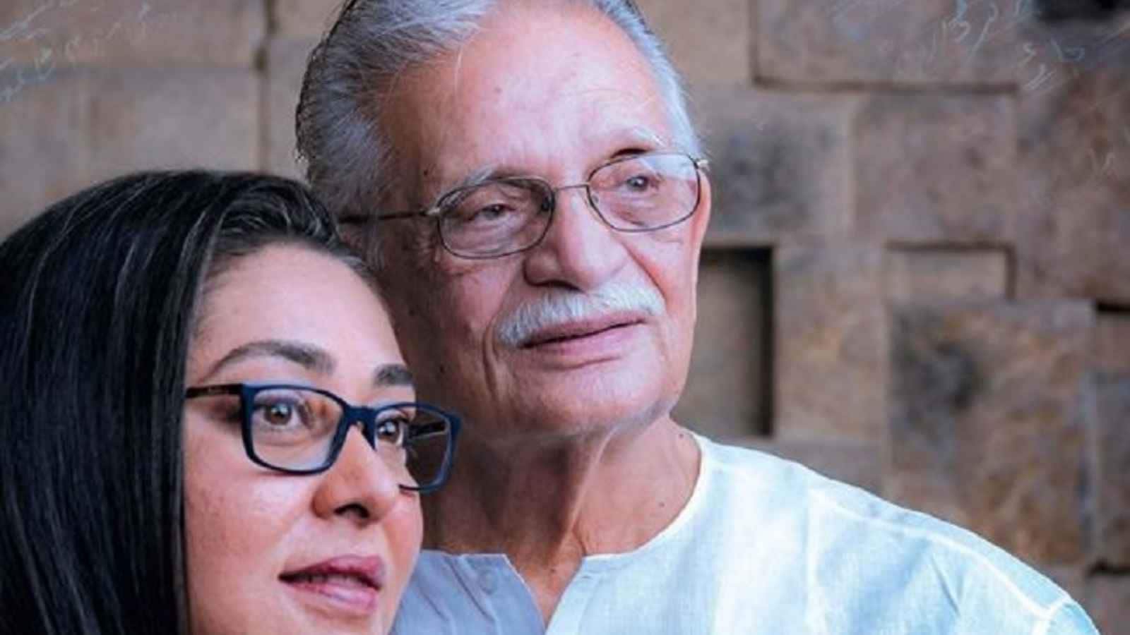 The international success of “Jai Ho” continued at the Grammy Awards. Gulzar, A.R. Rahman and Tanvi Shah won the 2010 Grammy for Best Song Written for Visual Media, adding another major global honour to his remarkable career.
