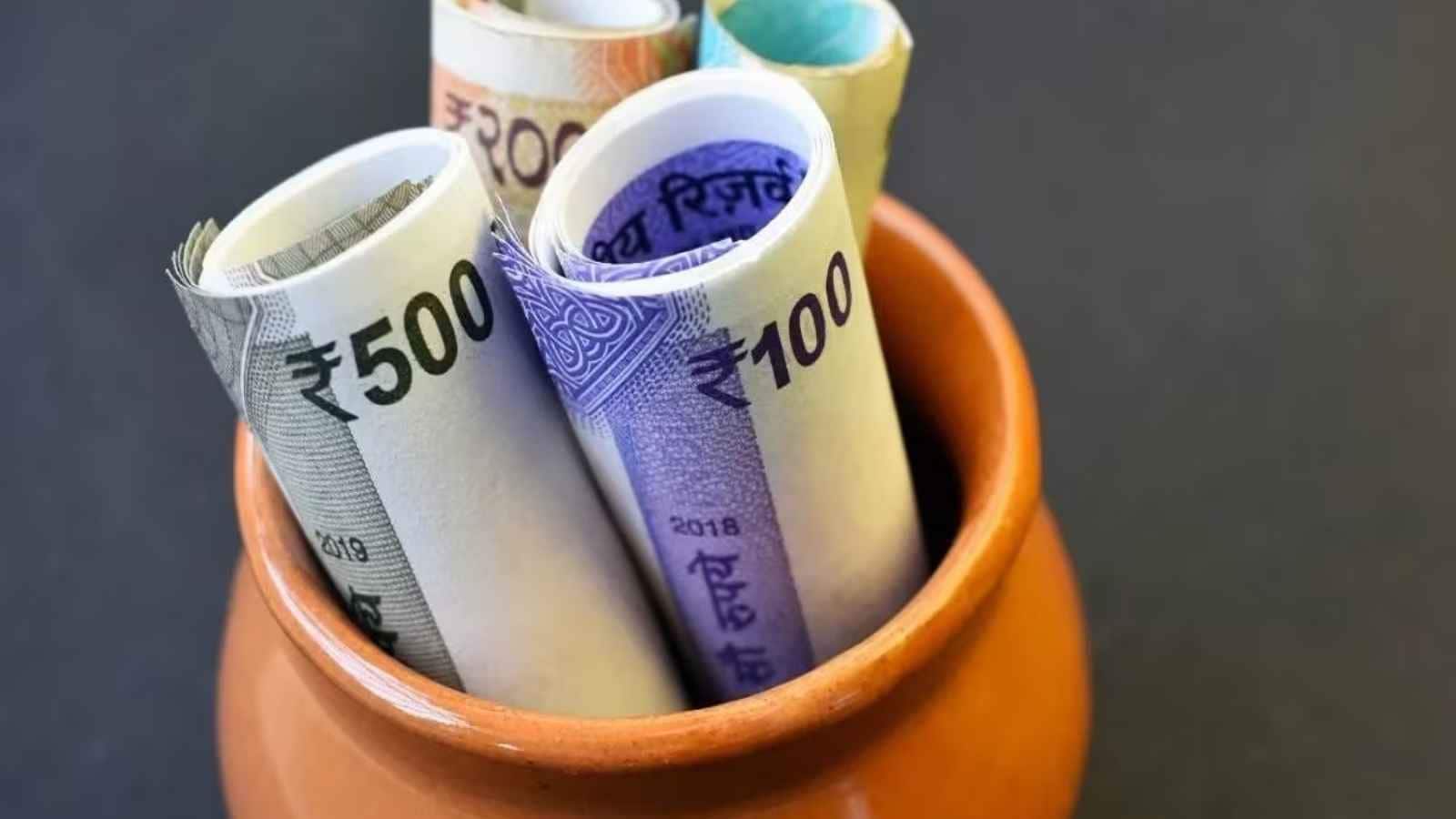 How Much Can You Invest?: The minimum annual contribution under Sukanya Samriddhi Yojana is ₹250, while the maximum is ₹1.5 lakh. The yearly amount can be deposited in one payment or through multiple instalments, depending on the investor’s preference.