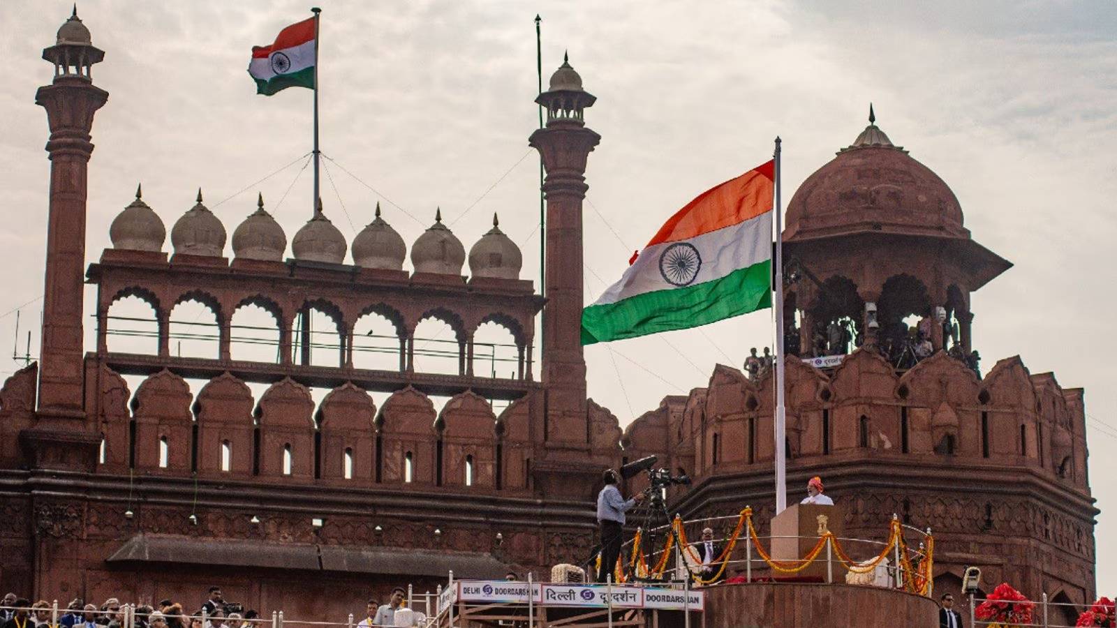 Independence Day 2026: Do You Know The Difference Between India's National Anthem And National Song? Independence Day 2026: Do You Know The Difference Between India's National Anthem And National Song?