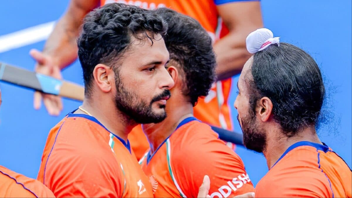 ஹர்மன்பிரீத் சிங் இரட்டை கோல்: இந்தியா 3-1 வெற்றி