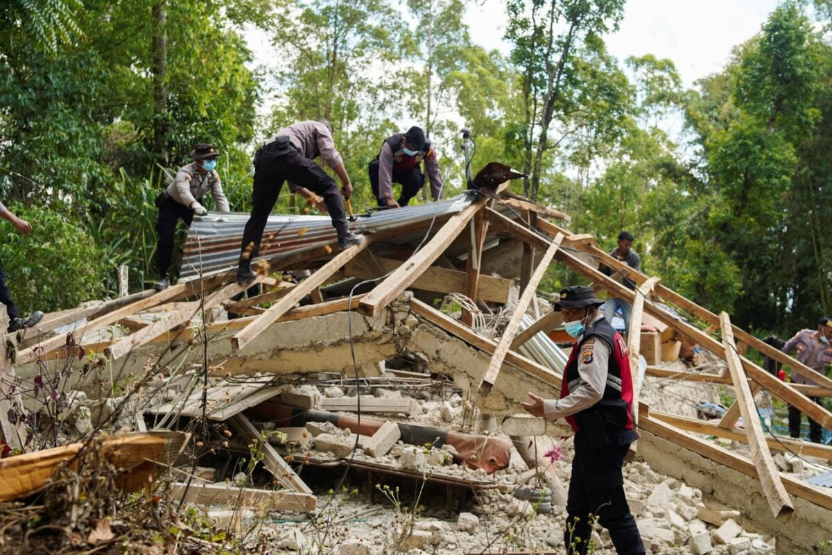 Two Days After Major 7.7 Magnitude Quake, Indonesia Hit Again By 5.9 Magnitude Shocker
