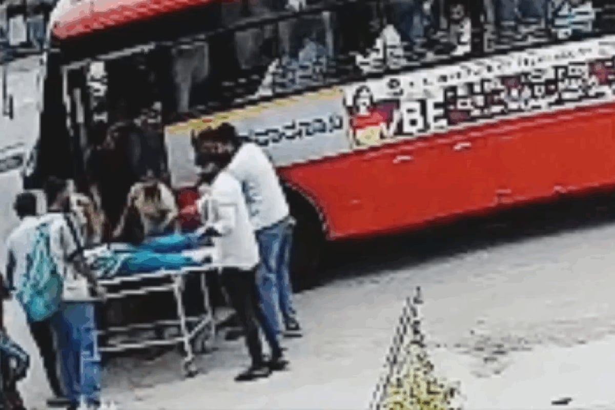 KSRTC Driver Diverts Bus To Rush Woman Suffering Heart Attack To Hospital, Hailed As Hero | Watch