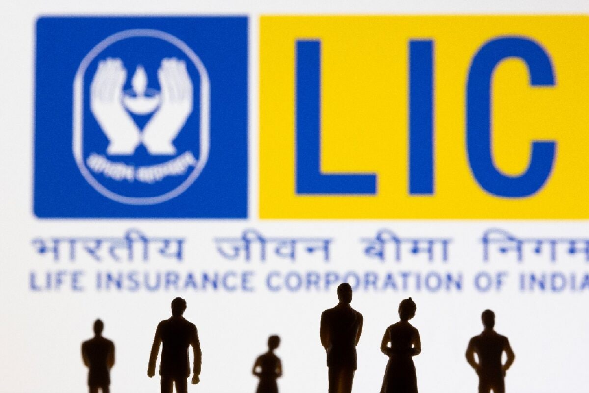 LIC OFS Announced: Govt To Sell Up To 6.5% Stake At Rs 382/Share