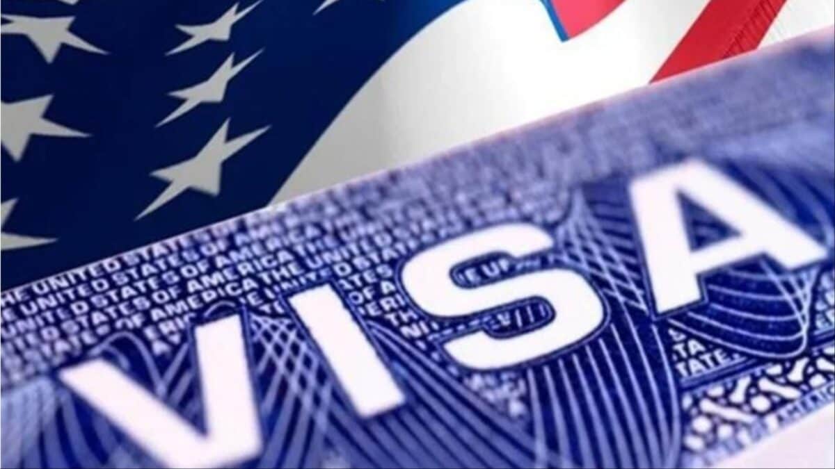 US Granted 62% Fewer Student Visas To Indians During Peak 2025 Season; Chinese Students Also Saw Decline